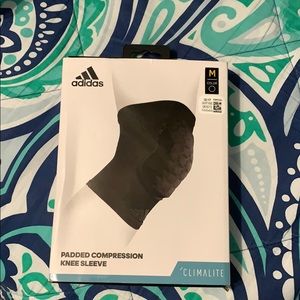 Adidas knee pads